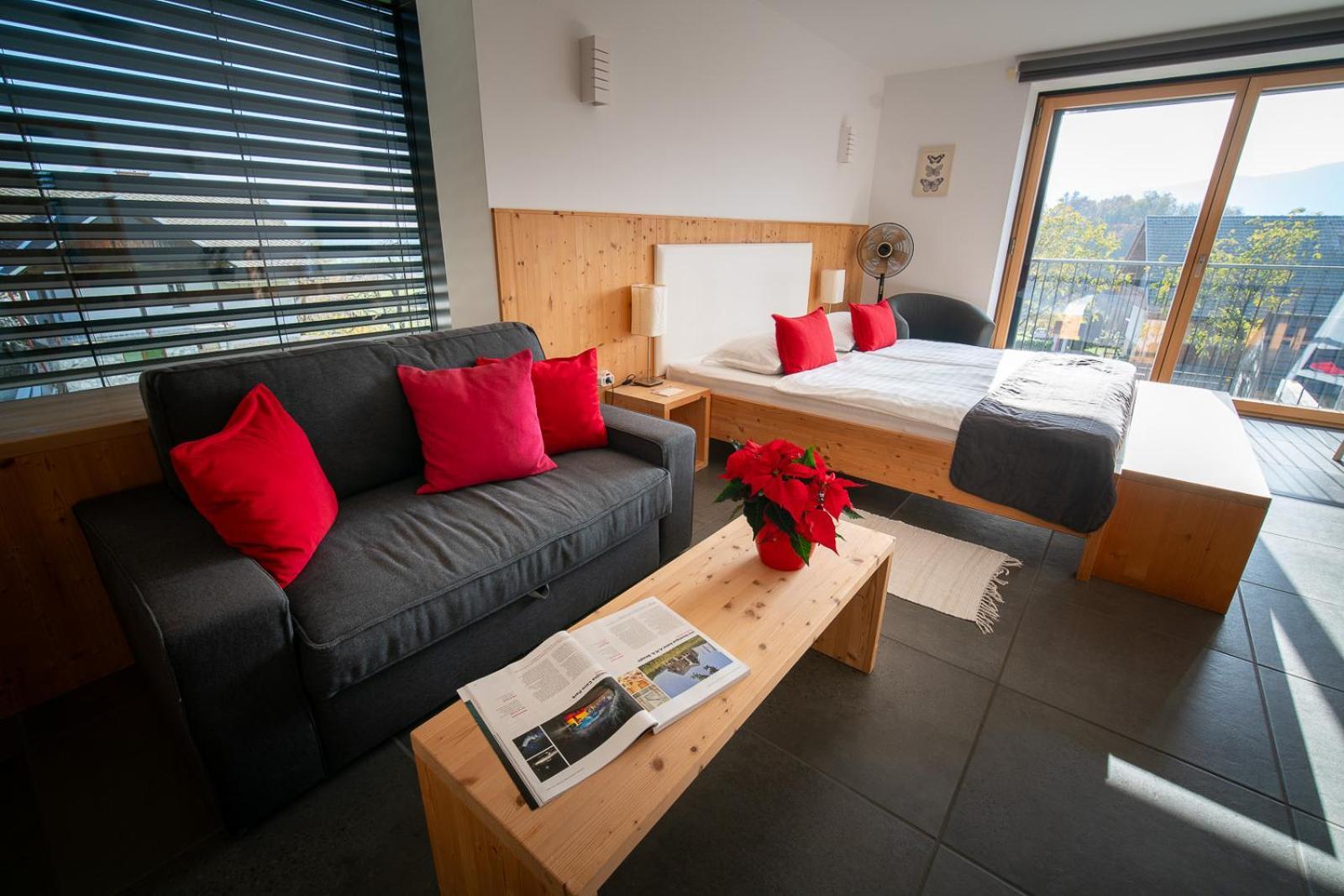 Eco Boutique Hotel Ams Beagle Μπλεντ Εξωτερικό φωτογραφία