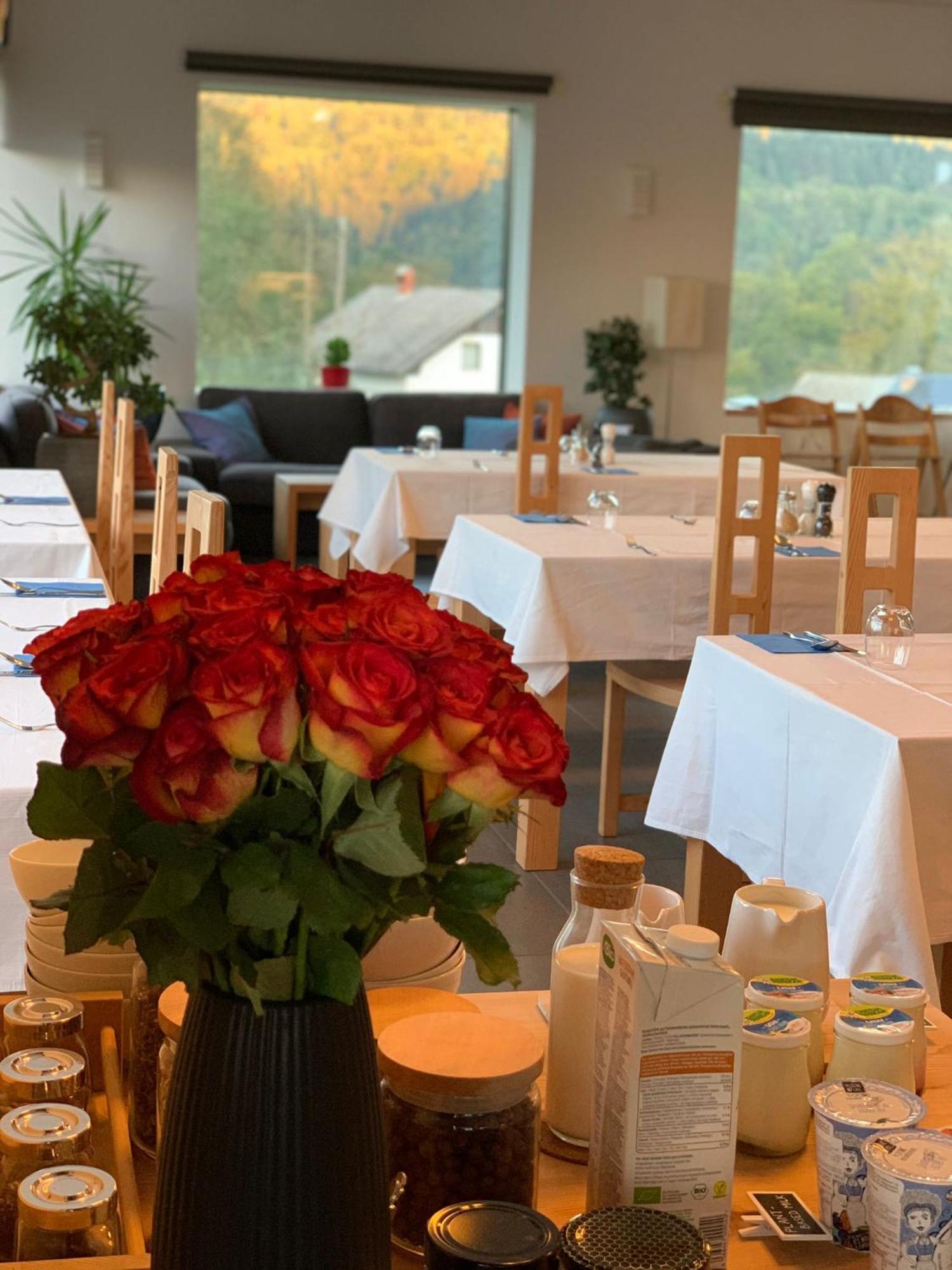 Eco Boutique Hotel Ams Beagle Μπλεντ Εξωτερικό φωτογραφία