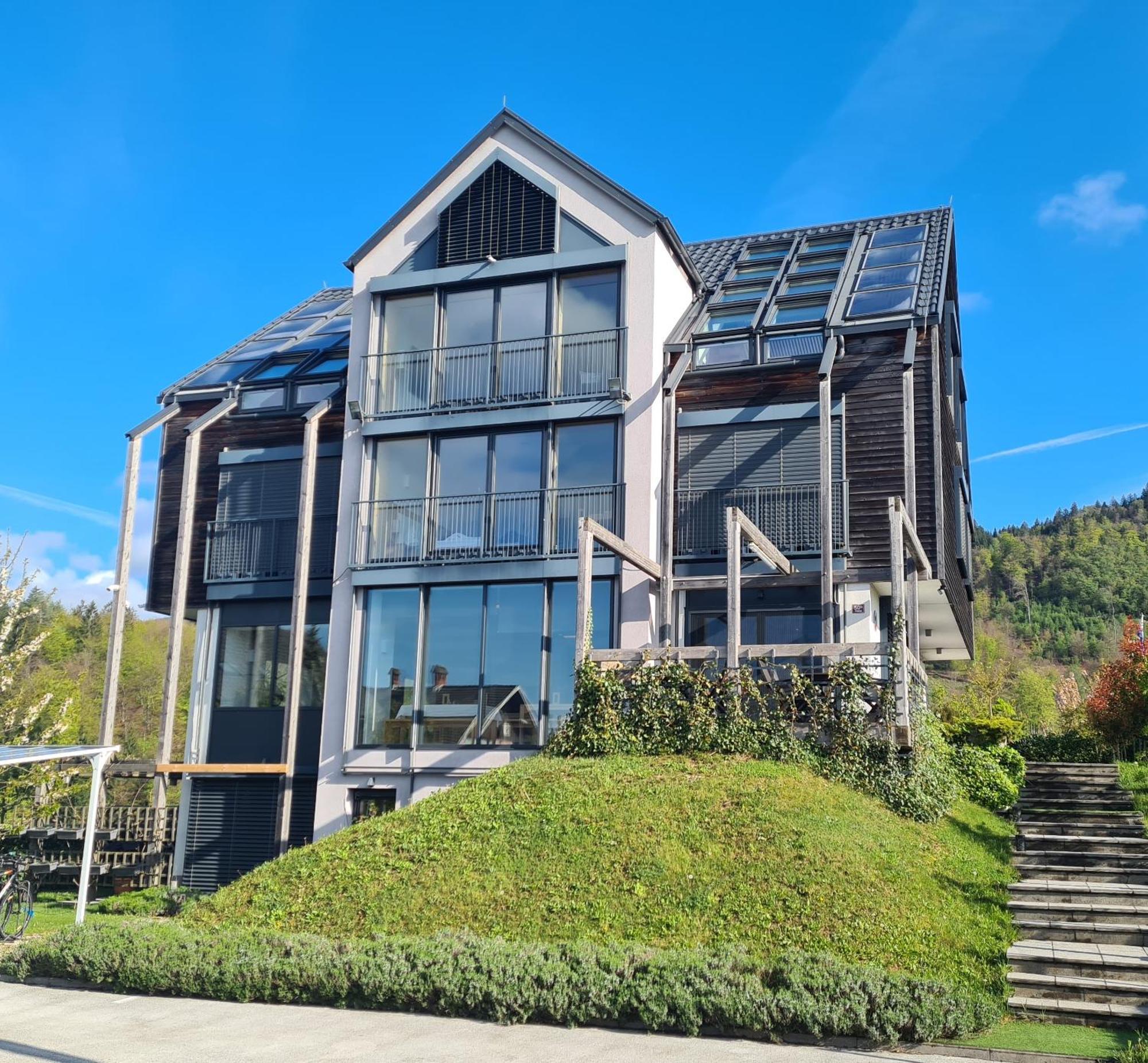 Eco Boutique Hotel Ams Beagle Μπλεντ Εξωτερικό φωτογραφία