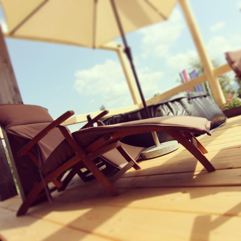 Eco Boutique Hotel Ams Beagle Μπλεντ Εξωτερικό φωτογραφία